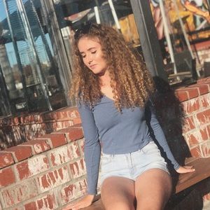 Meet your Posher, Janae